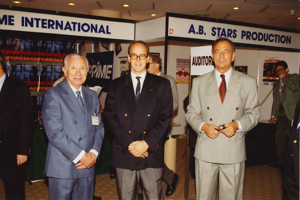 S.E. Juan Antonio Samaranch (IOC President), H.S.H. Crown Prince Albert of Monaco, Prince Alexandre de Merode (IOC Member, President of SPORTEL)