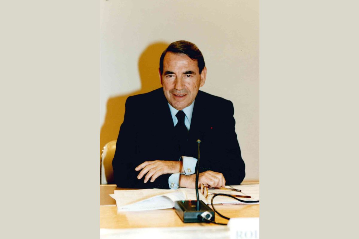 Roland Faure (President URTI, French Superior Council Audiovisual Member, President of the International Symposium, Executive Committee Vice-President)