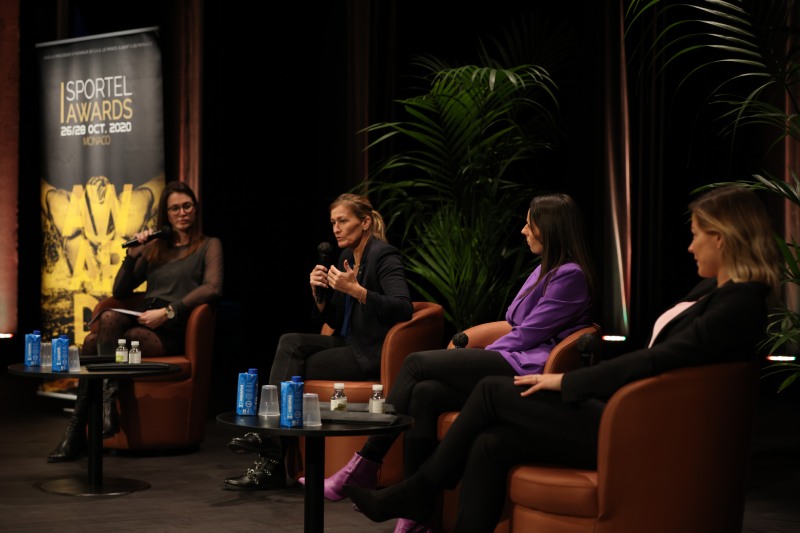 2020 - Meeting and exchange on women’s football. Moderator: Aurélie Bresson (Founding presideent of « Les Sportives »). Speakers: Frédérique Jossinet (Former French judoka, Silver medalist at the 2004 Olympics), Jessica Houara-d’Hommeaux (Former professional player and international defender), Laure Boulleau (Ex-international player of Paris-Saint-Germain)